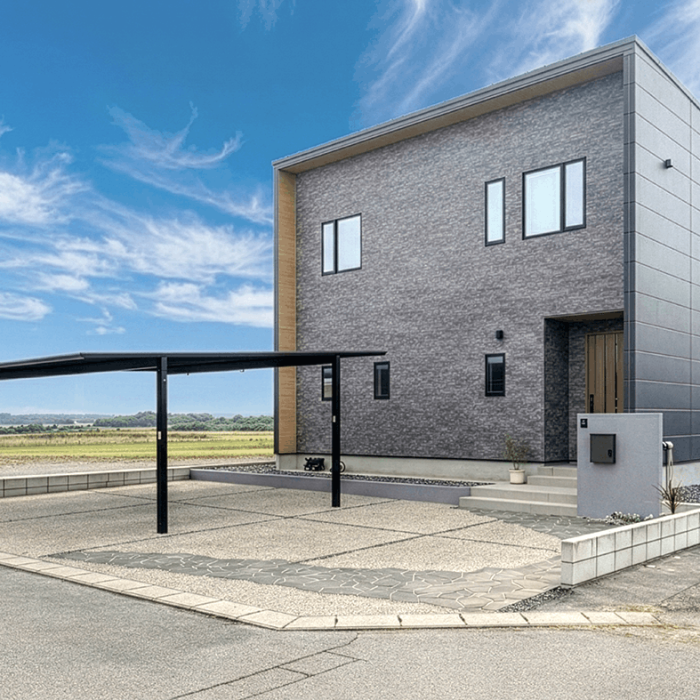 広さと心地よさを両立した、吹き抜けのある住まい